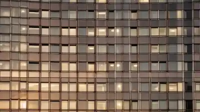 Top 5 de los Hoteles Más Altos de Italia: Dormir en las Nubes