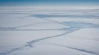 Top 7 de los Lugares Más Despoblados del Mundo: Desiertos de Hielo y Arena