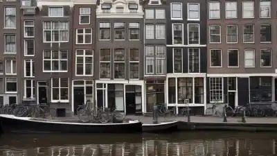 Top 10 de los Lugares Más Famosos de Ámsterdam Que No Te Puedes Perder