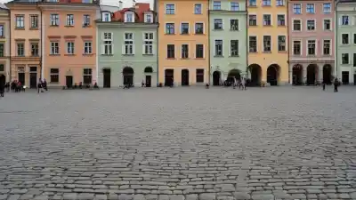 Top 10 de los Lugares Más Famosos de Polonia: Belleza, Historia y Cultura