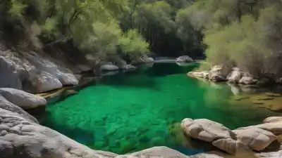 Top 5 Piscinas Naturales en Cáceres: Refugios de Agua Cristalina en la Naturaleza