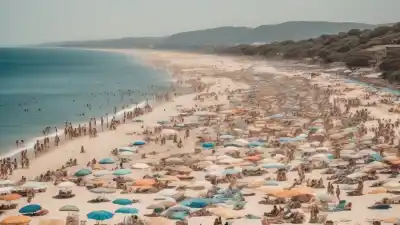Top 7 de las Playas Más Abarrotadas del Mundo: Donde la Arena Desaparece