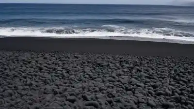Top 10 de las Playas Más Bonitas de La Palma: Un Paraíso Volcánico por Descubrir