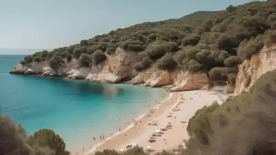 Top 10 de las Playas Más Bonitas del Sur de Francia: De la Costa Azul a la Catalana
