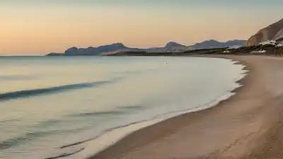 Top 10 de las Playas Más Bonitas de Mojácar: Descubre la Costa de Ensueño