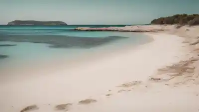 Top 7 de las Playas Más Famosas de Ibiza que Tienes que Visitar