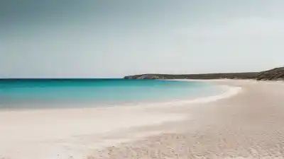 Top 5 de las Playas Más Grandes de Menorca: Arenales Inmensos que Tienes que Conocer