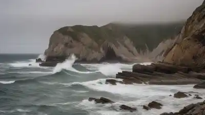 Top 5 de las Playas Más Peligrosas de Bizkaia: Belleza Salvaje y Riesgos Reales