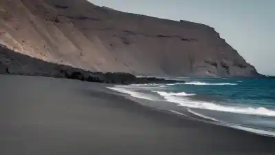 Top 5 de las Playas Más Tranquilas de Tenerife que Tienes que Descubrir
