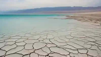 Top 5 de las Aguas Más Saladas del Planeta que Te Dejarán Boquiabierto