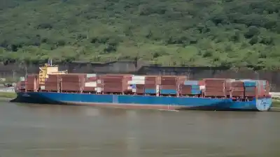 Los 5 Canales Marítimos Más Transitados del Mundo que Debes Conocer