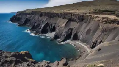 Top 5 de las Islas Volcánicas de Sicilia: Un Viaje al Corazón del Fuego Mediterráneo