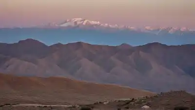 Top 5 de las Montañas Más Altas del Atlas que Debes Conocer