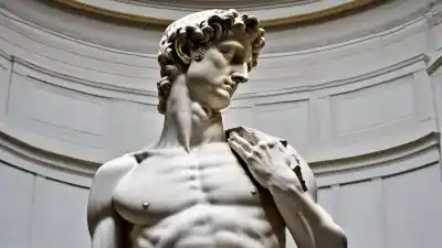 Top 10 Esculturas Más Importantes de Europa Que Debes Conocer