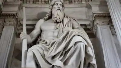 Top 10 de las Esculturas Más Famosas en Roma que Debes Conocer