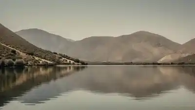 Los 5 Lagos Más Importantes de Creta: Oasis de Agua Dulce en la Isla del Sol