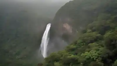 Top 5 de las cascadas más grandes de Venezuela que te dejarán sin aliento