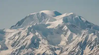 Top 10 de los Lugares Más Altos de Estados Unidos: Cumbres que Rozan el Cielo