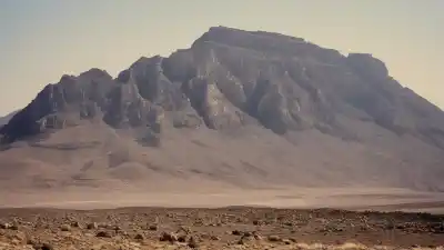 Top 5 de las Montañas Más Altas de Yemen: Gigantes de la Península Arábiga