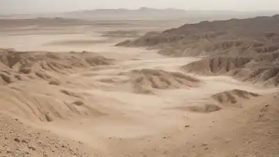 Top 3 de las Montañas Más Altas de Qatar: Descubre las Cumbres del Desierto