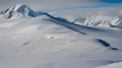Top 1: La Montaña Más Alta de la Antártida Que Desafía el Hielo Eterno