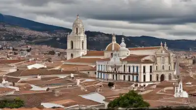 Top 5 de los Lugares Más Visitados de Azuay: Descubre la Joya del Sur del Ecuador