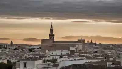 Top 5 de las Ciudades Más Ricas de Andalucía: Poder Económico al Sur de España