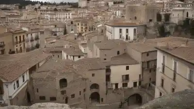 Top 5 de las Ciudades Más Pobladas de Cuenca: Descubre los Centros Urbanos de la Provincia