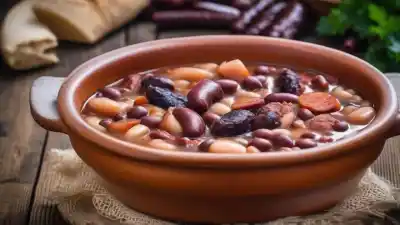 Top 7 de las Comidas Típicas de Oviedo que Tienes que Probar