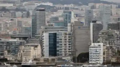 Los 5 Edificios Más Altos de A Coruña: Rascacielos que Definen el Skyline