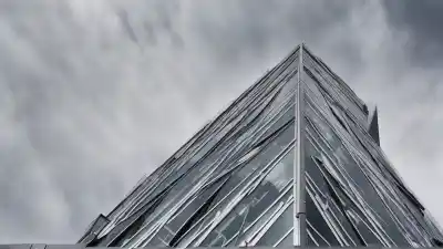 Top 5 de los Edificios Más Altos de Holanda: Rascacielos que Dominan el Cielo