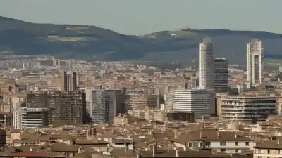 Los 5 Edificios Más Altos de Pamplona: Rascacielos en el Cielo Navarro
