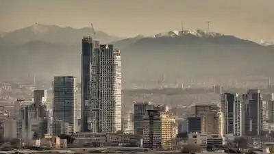 Top 5 de los Edificios Más Altos de Santiago: Rascacielos que Dominan el Skyline