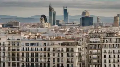 Top 10 de los Edificios Más Emblemáticos de Madrid Que Tienes Que Conocer