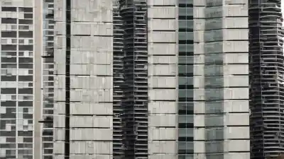 Top 5 de los Edificios Más Grandes de Perú que Dominan el Cielo