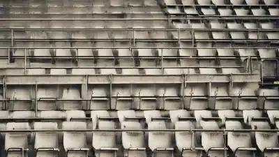 Top 5 de los Estadios Más Empinados del Mundo: Gradas al Límite