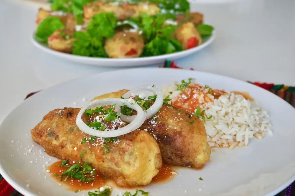 Chiles Rellenos (Estilo Guatemalteco) - Guatemala
