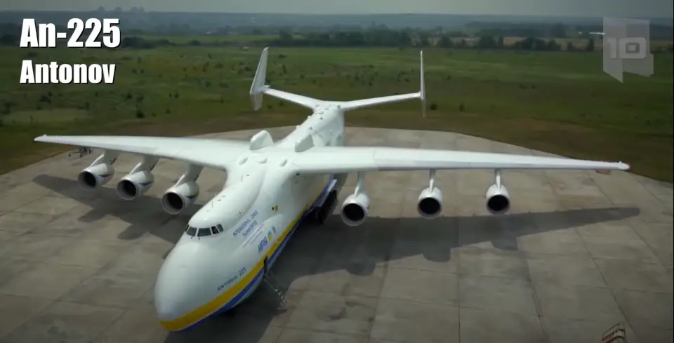 AN-225 - Antonov