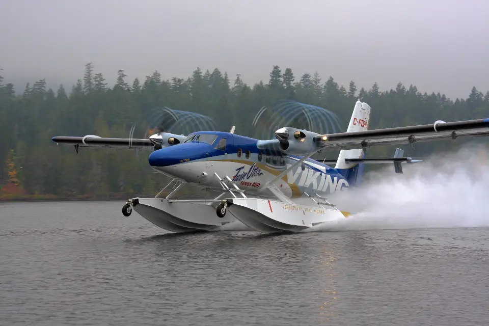 Twin Otter Series 400 Amphibious