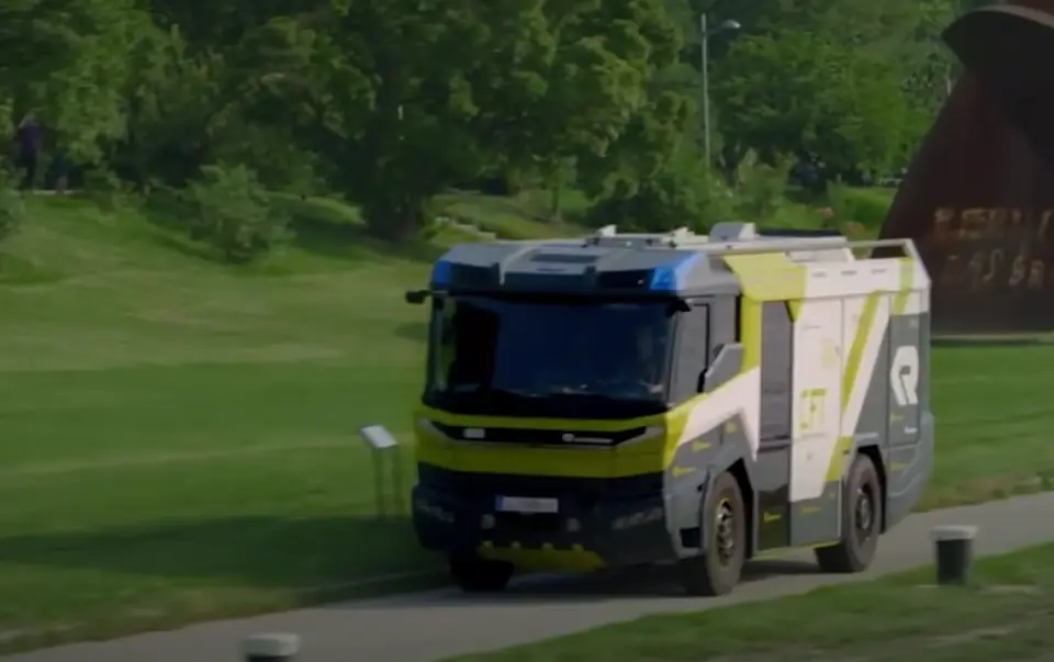 Concept Fire Truck - Rosenbauer Group